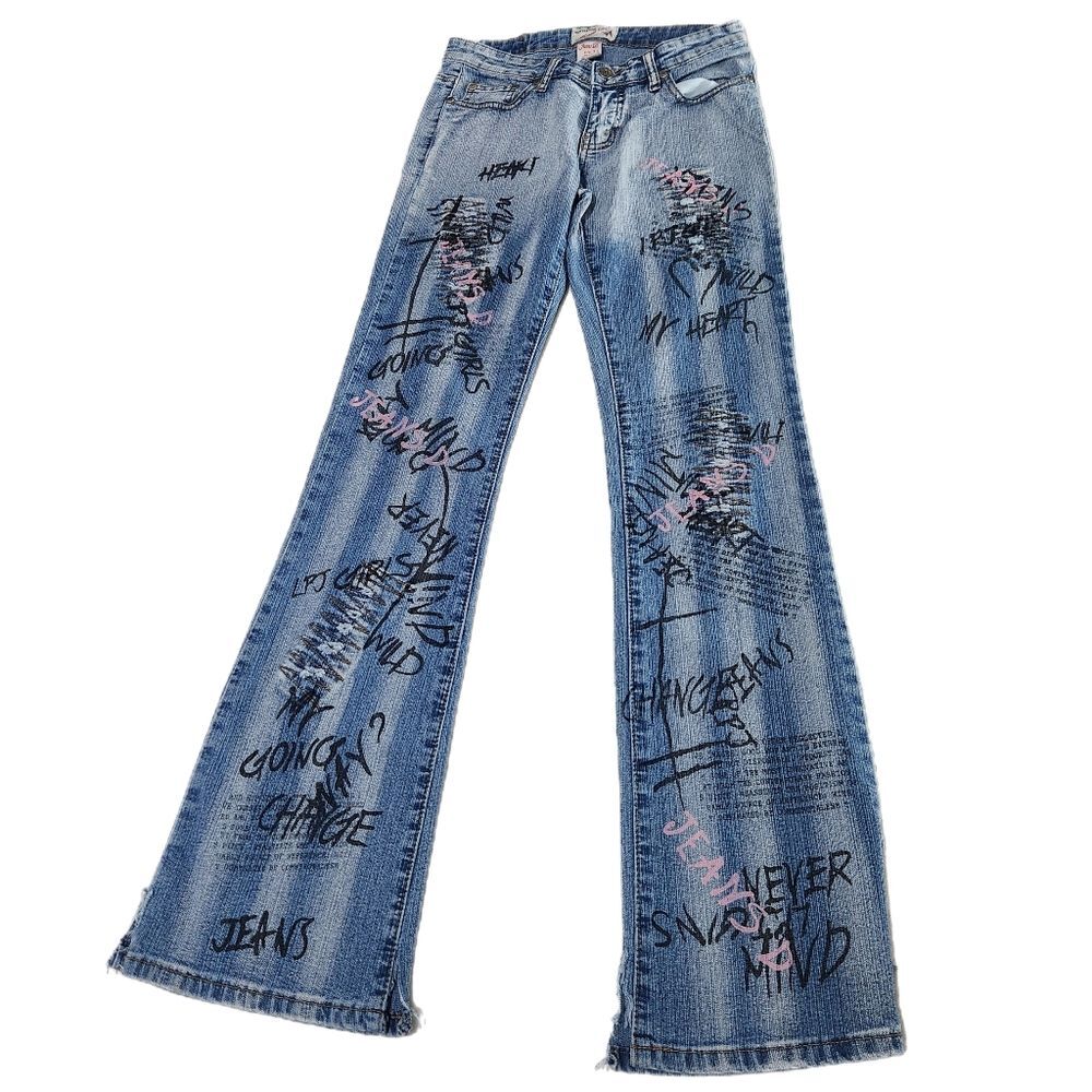 JEANS D Light Wash Denim BLUE Women's JEANS Distressed Hem Grafitti Size 3